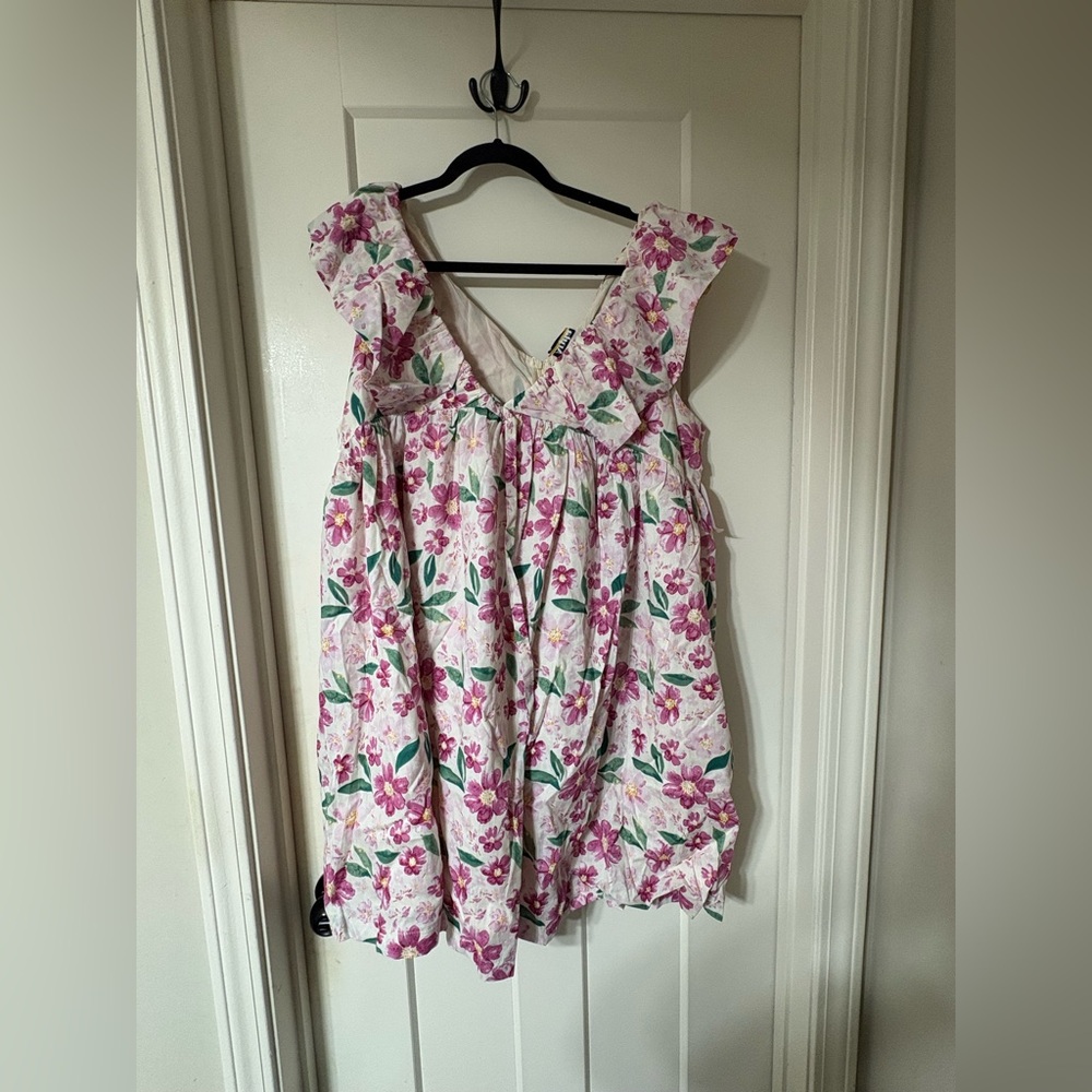 Arula NWT Floral Ruffle Babydoll Dress